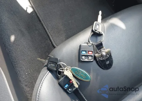 2002 Ford Thunderbird from USA, damaged, VIN 1FAHP60A52Y113981